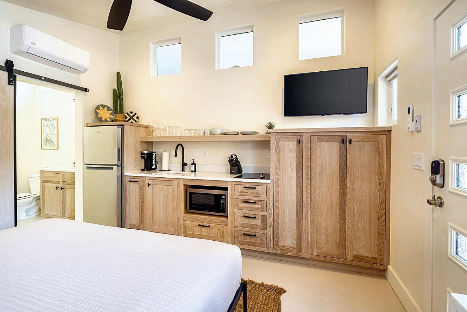 Downtown Kokopelli West 9 - Newly Remodeled Stylish Studio Moab Exterior photo